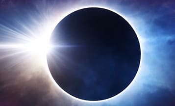 Lunar Eclipse: Time For Growth, Balance & Renewal